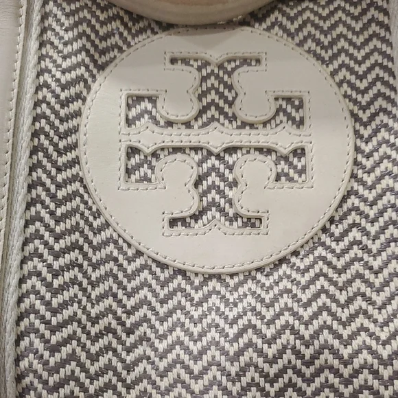 Tory Burch Brown and Cream Chevron Tote - Picture 7 of 15